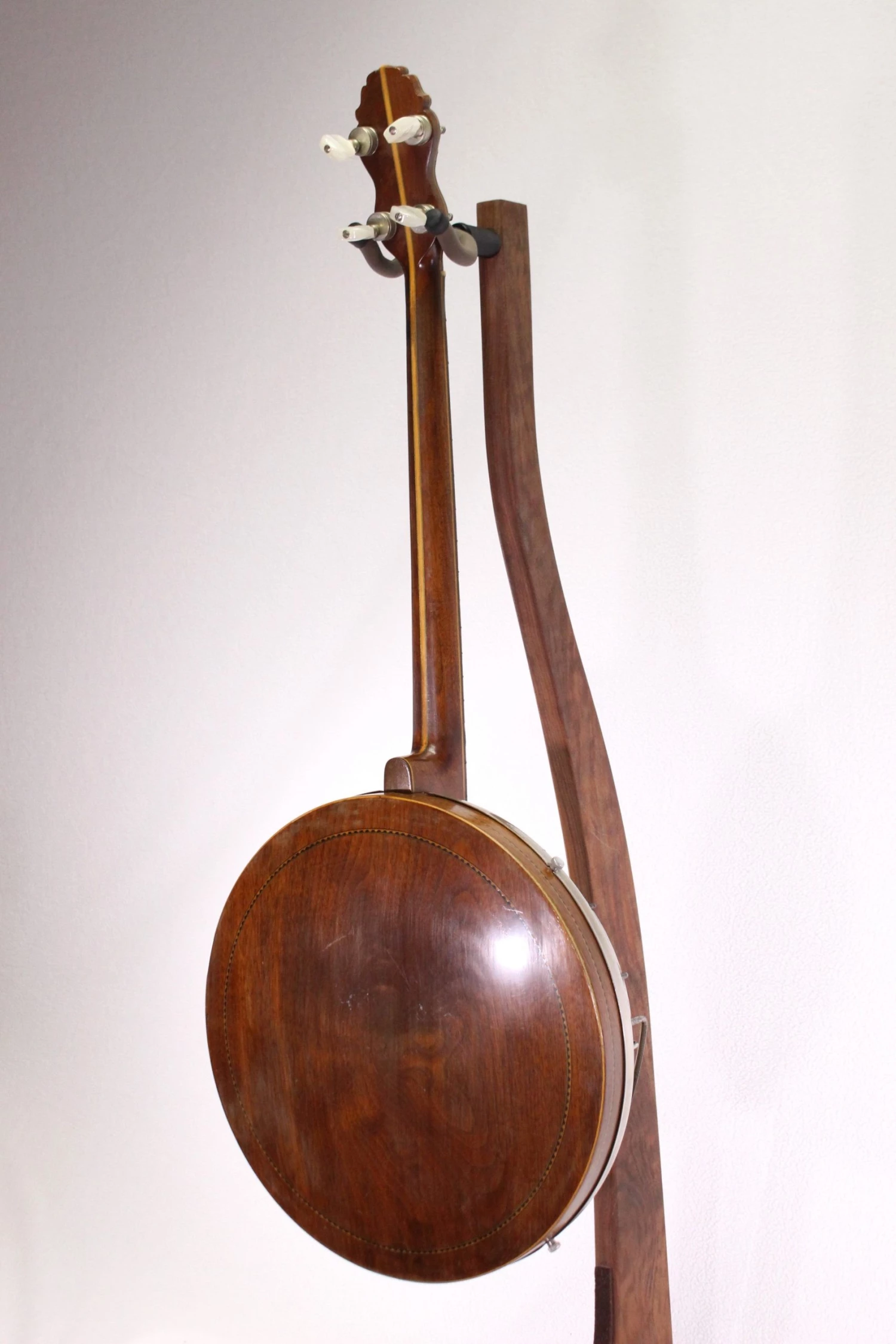 Used SS Stewart Wondertone 19 Fret Tenor Banjo 10 Used SS Stewart Wondertone 19 Fret Tenor Banjo