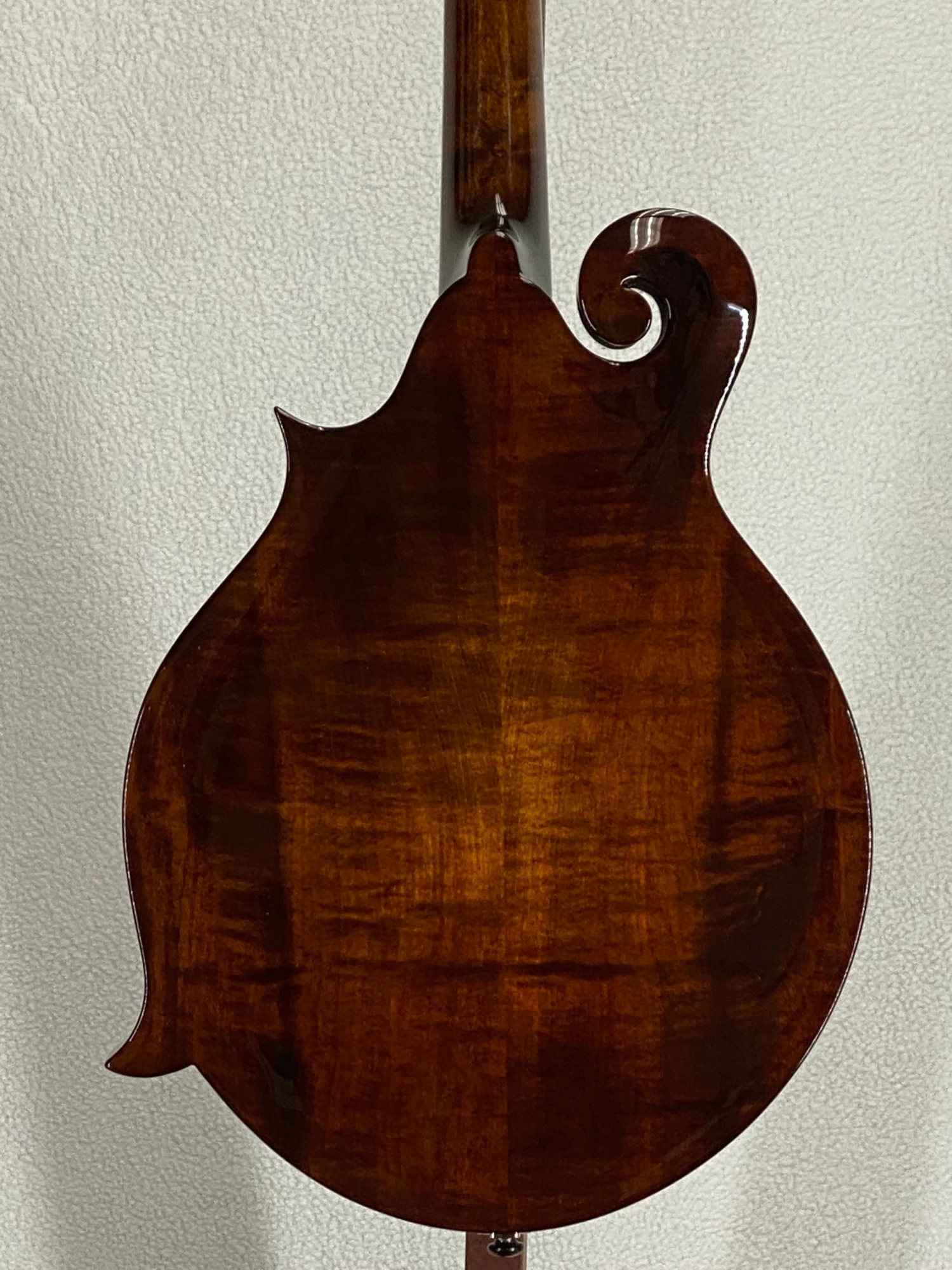 Mandolins Eastman MD515 Classic Sunburst SN:N2004303 5 Mandolins Eastman MD515 Classic Sunburst SN:N2004303