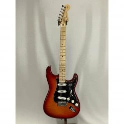Electric Fender Player Stratocaster Plus Top Aged Cherry Burst