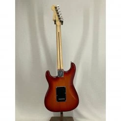 Electric Fender Player Stratocaster Plus Top Aged Cherry Burst