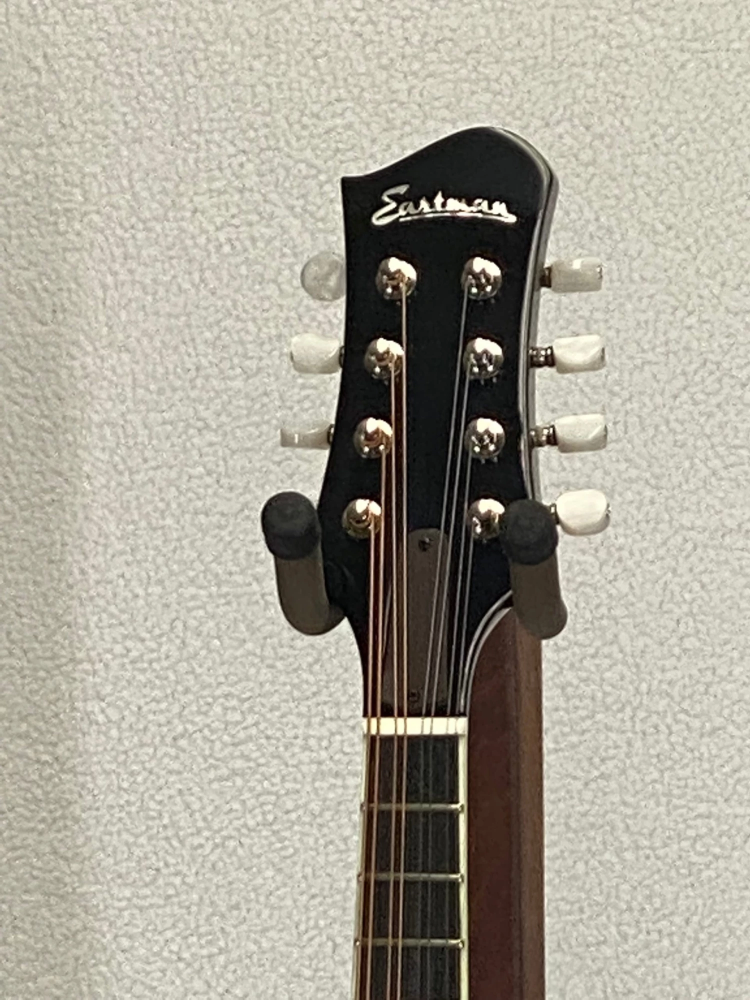 Mandolins Eastman MD505 Classic Sunburst SN:N2102410 3 Mandolins Eastman MD505 Classic Sunburst SN:N2102410