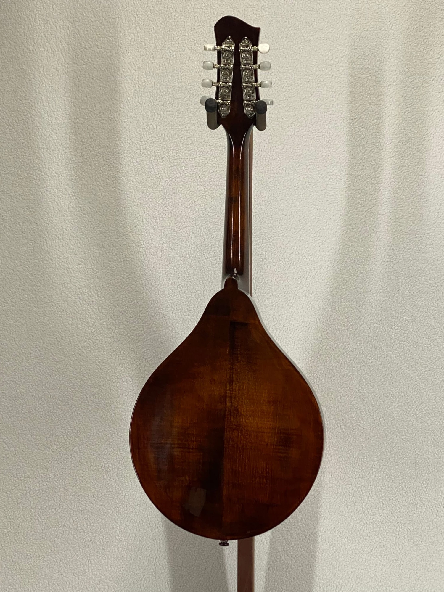 Mandolins Eastman MD505 Classic Sunburst SN:N2102410 5 Mandolins Eastman MD505 Classic Sunburst SN:N2102410