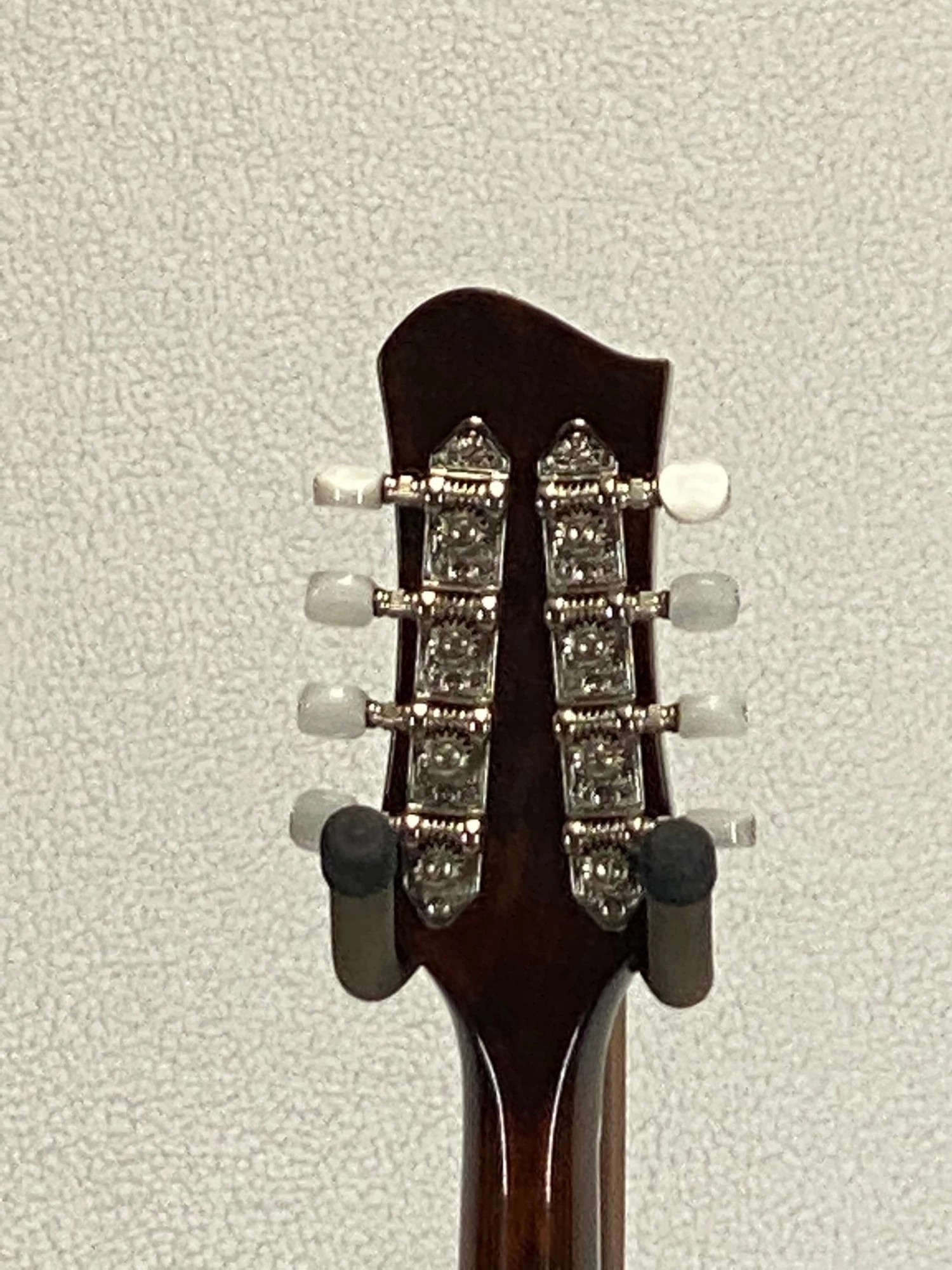 Mandolins Eastman MD505 Classic Sunburst SN:N2102410 7 Mandolins Eastman MD505 Classic Sunburst SN:N2102410