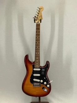 Fender Player Stratocaster Plus Top Tobacco Sunburst Electric