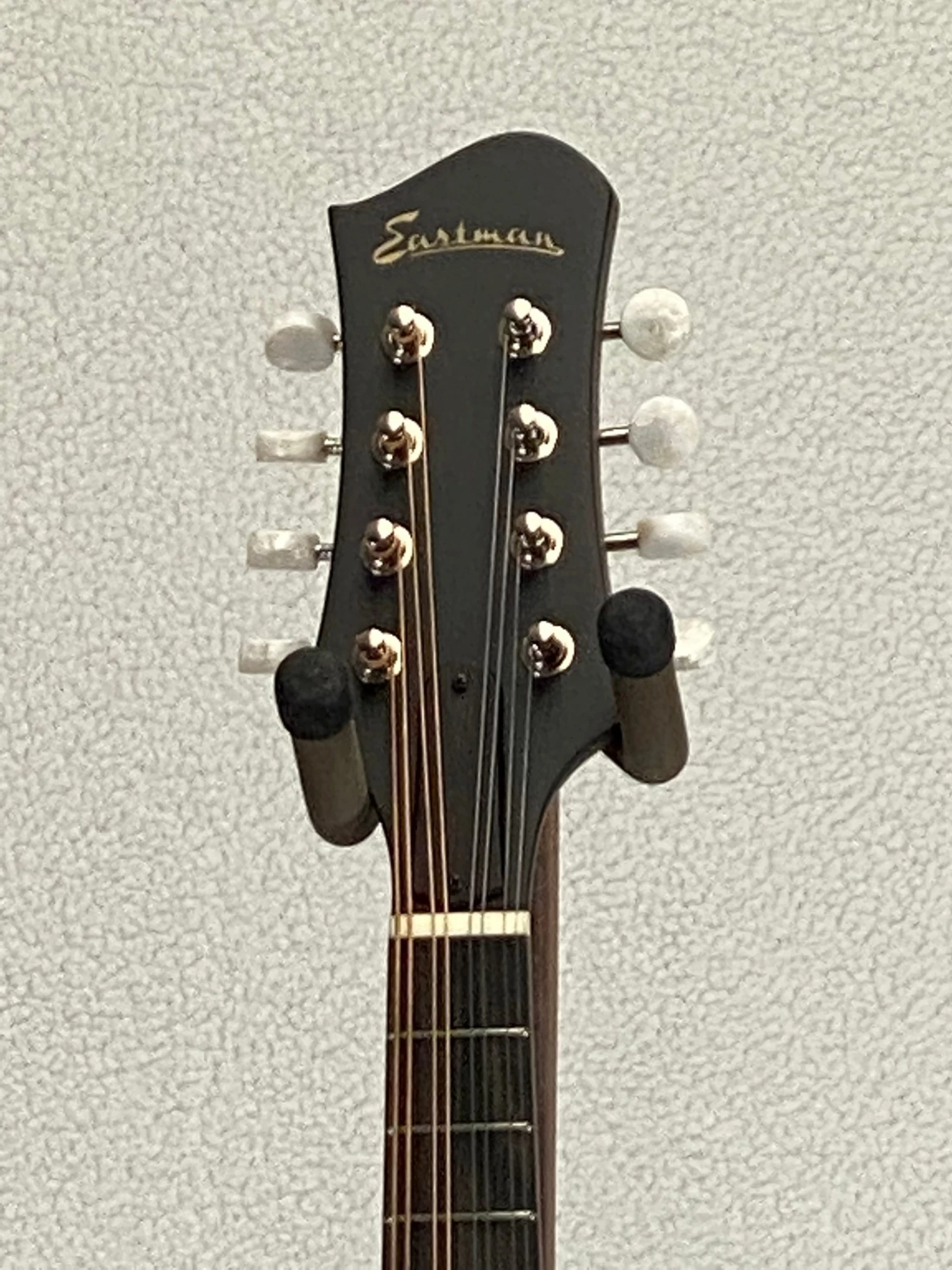 Mandolins Eastman MD305 SN:N2101886 3 Mandolins Eastman MD305 SN:N2101886