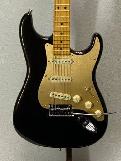 Fender American Ultra Stratocaster Texas Tea SN:US210104674