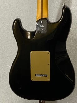 Fender American Ultra Stratocaster Texas Tea SN:US210104674