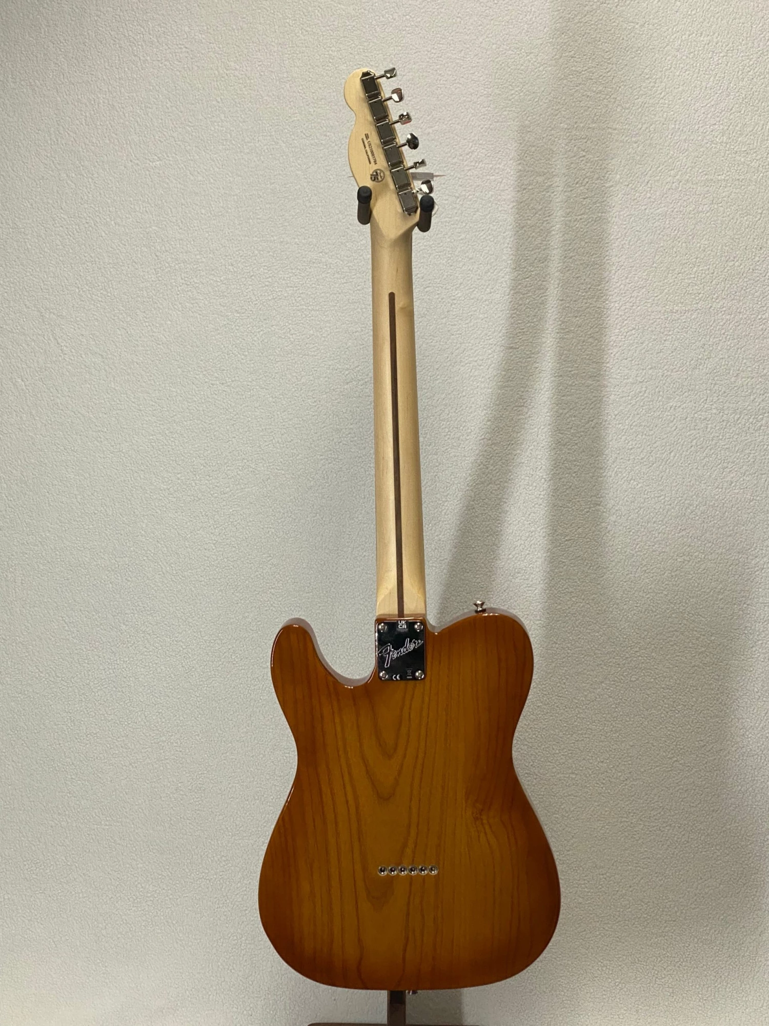 Fender American Performer Telecaster Honey Burst SN:US210081784 Electric 4 Fender American Performer Telecaster Honey Burst SN:US210081784 Electric