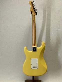 Electric Fender Player Stratocaster - Buttercream 9 Electric Fender Player Stratocaster - Buttercream