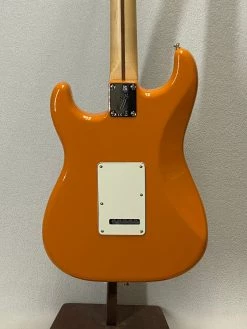 Electric Fender Player Stratocaster Capri Orange