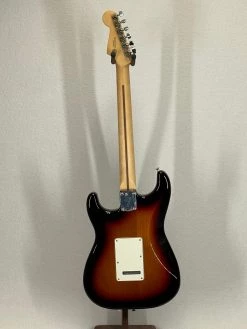 Fender Player Stratocaster 3-Color Sunburst Electric