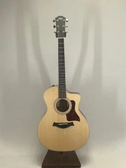 Taylor 214ce SN:2201182128