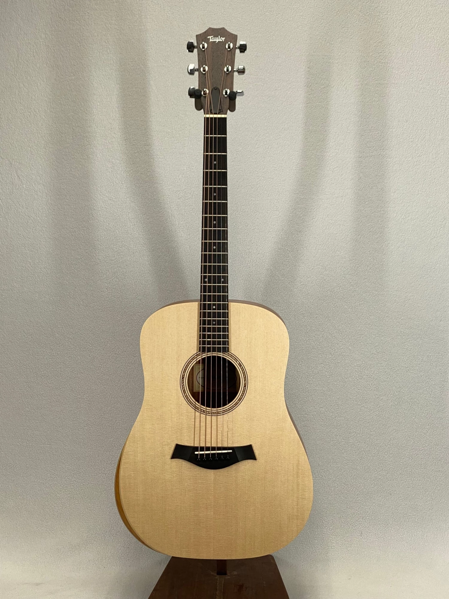 Taylor Academy 10 SN:2201152352 Acoustic 1 Taylor Academy 10 SN:2201152352 Acoustic