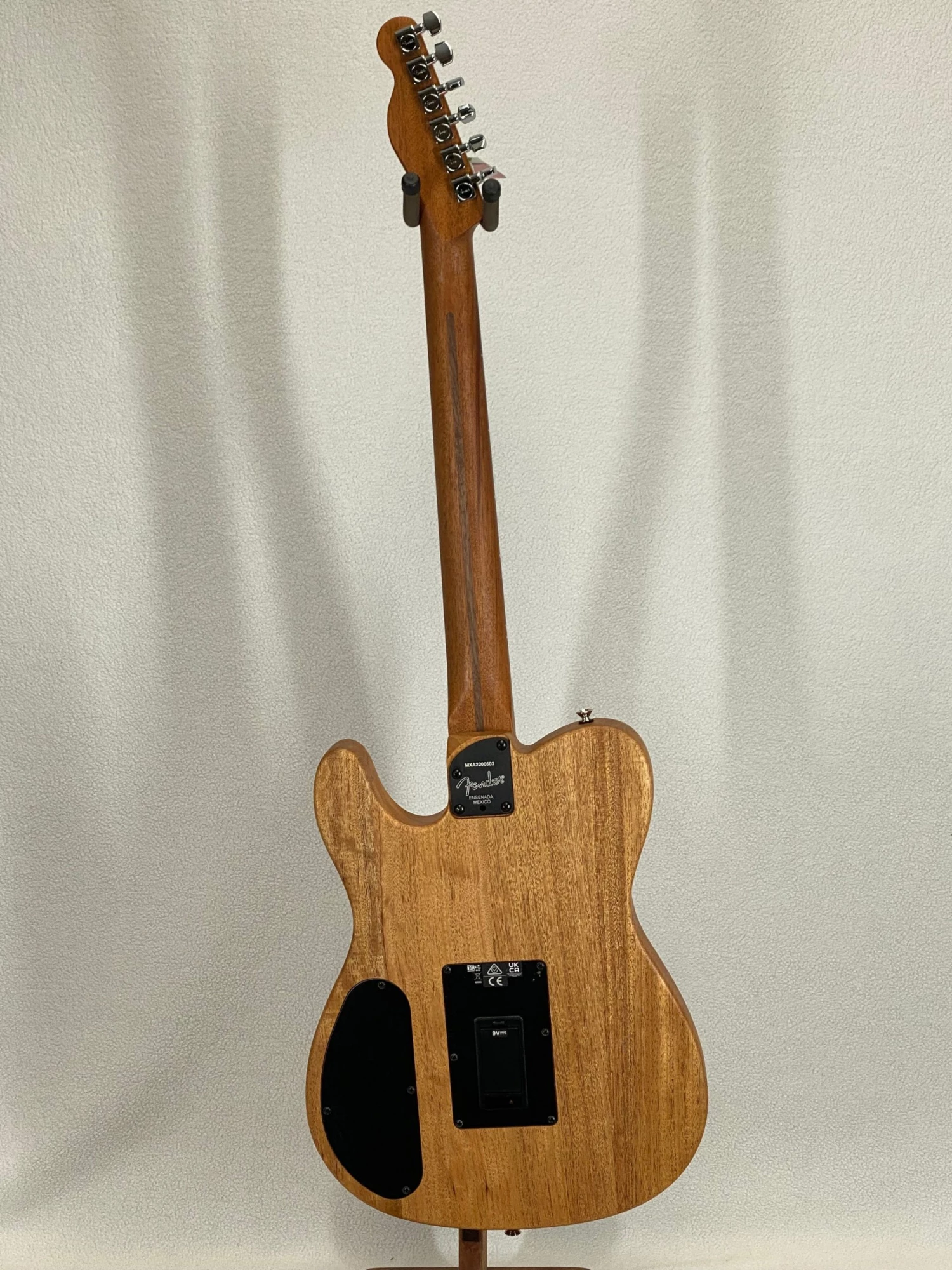 Acoustic Fender Acoustasonic Player Telecaster Arctic White 4 Acoustic Fender Acoustasonic Player Telecaster Arctic White