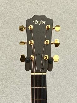 Taylor 214ce-SB DLX SN:2201192038 Acoustic