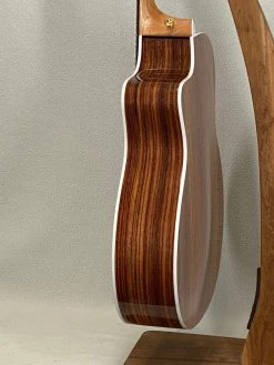 Taylor 214ce-SB DLX SN:2201192038 Acoustic