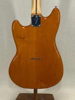 Electric Fender Player Mustang 90 Aged Natural 10 Electric Fender Player Mustang 90 Aged Natural