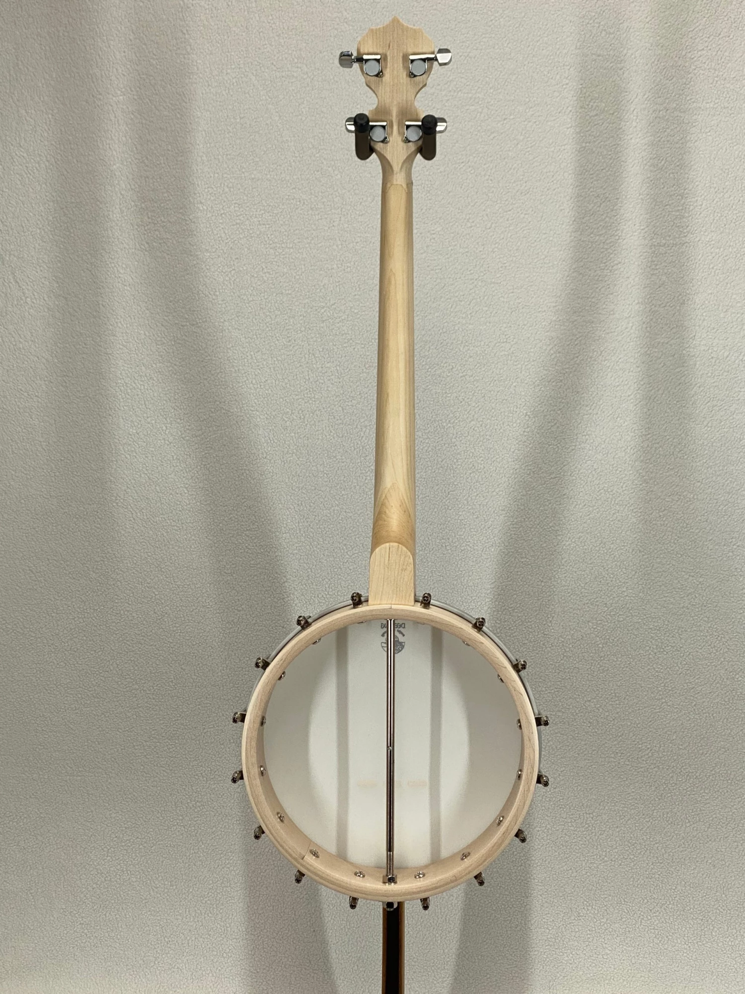 Deering GOODTIME 19-FRET TENOR BANJO Banjos 4 Deering GOODTIME 19-FRET TENOR BANJO Banjos