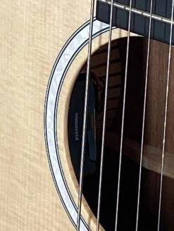 Martin 000cJr-10E SN:2564045 Acoustic