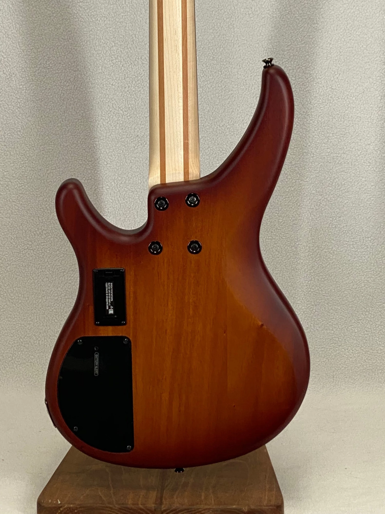 Yamaha TRBX504 Brick Burst SN:IHX053419 6 Yamaha TRBX504 Brick Burst SN:IHX053419