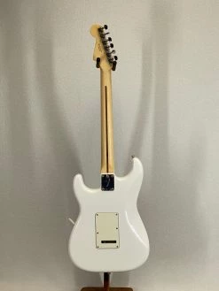 Fender Player Stratocaster Polar White Electric