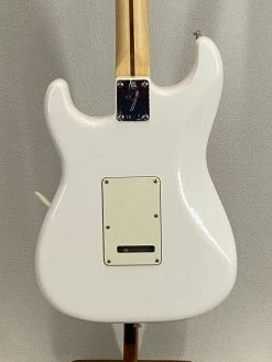 Fender Player Stratocaster Polar White Electric