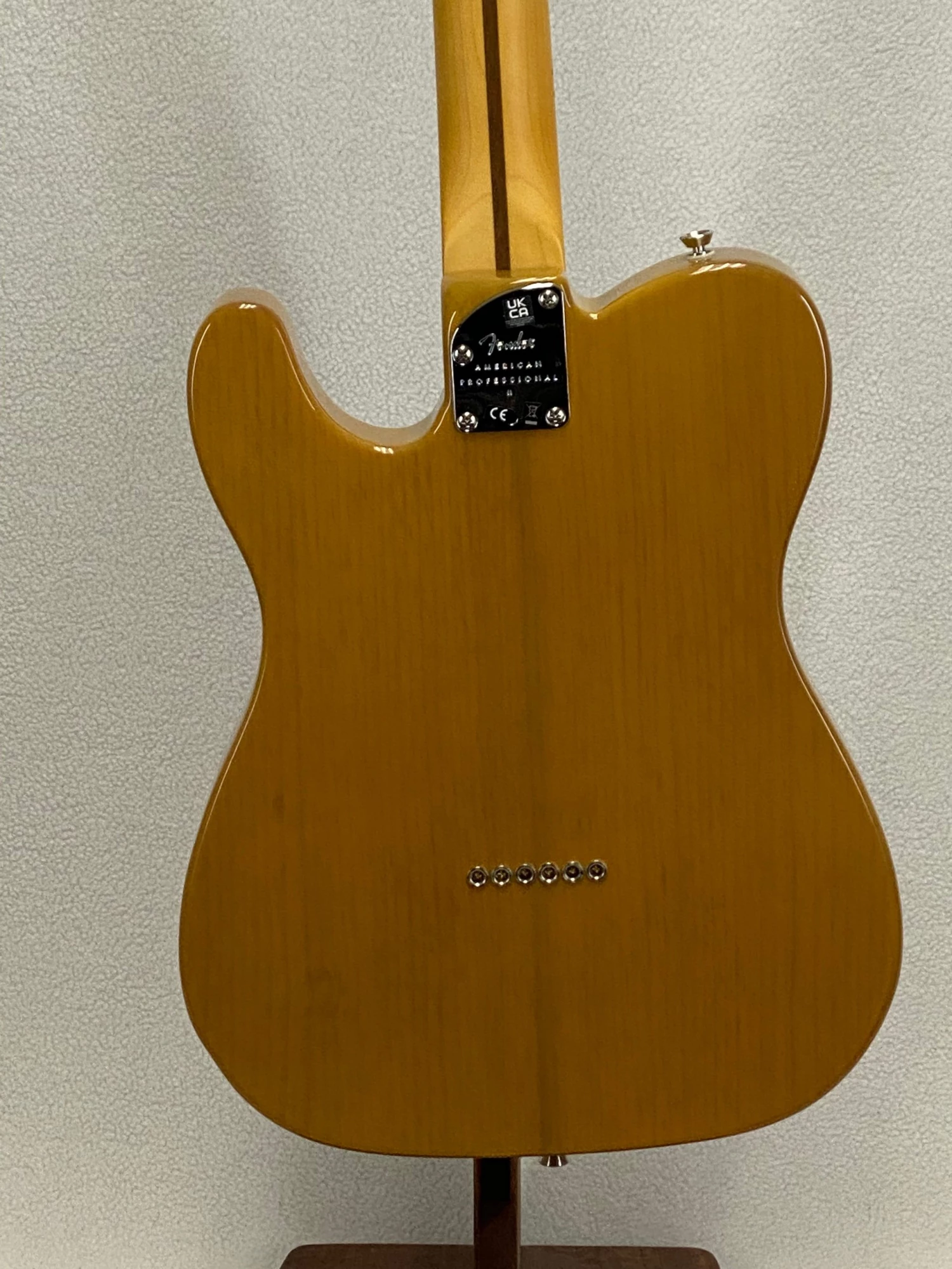 Electric Fender American Professional II Telecaster Butterscotch Blonde SN:US210077711 5 Electric Fender American Professional II Telecaster Butterscotch Blonde SN:US210077711
