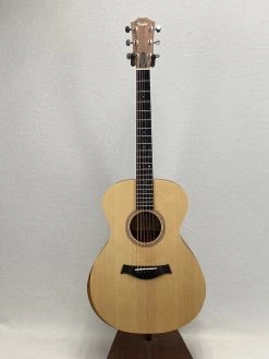 Acoustic Taylor Academy 12 SN:2203082185
