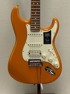Electric Fender Player Stratocaster HSS Capri Orange SN:MX22074421