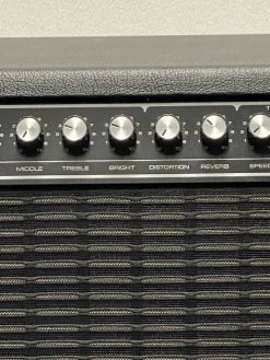 Used 1974 Yamaha Hundred 412 Electric Guitar Amps