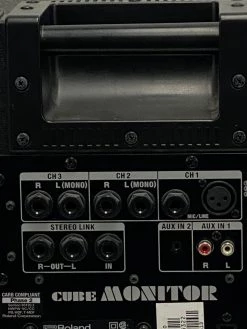 Used Roland Cube Monitor CM-30 Electric