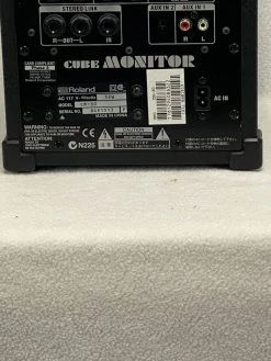 Used Roland Cube Monitor CM-30 Electric