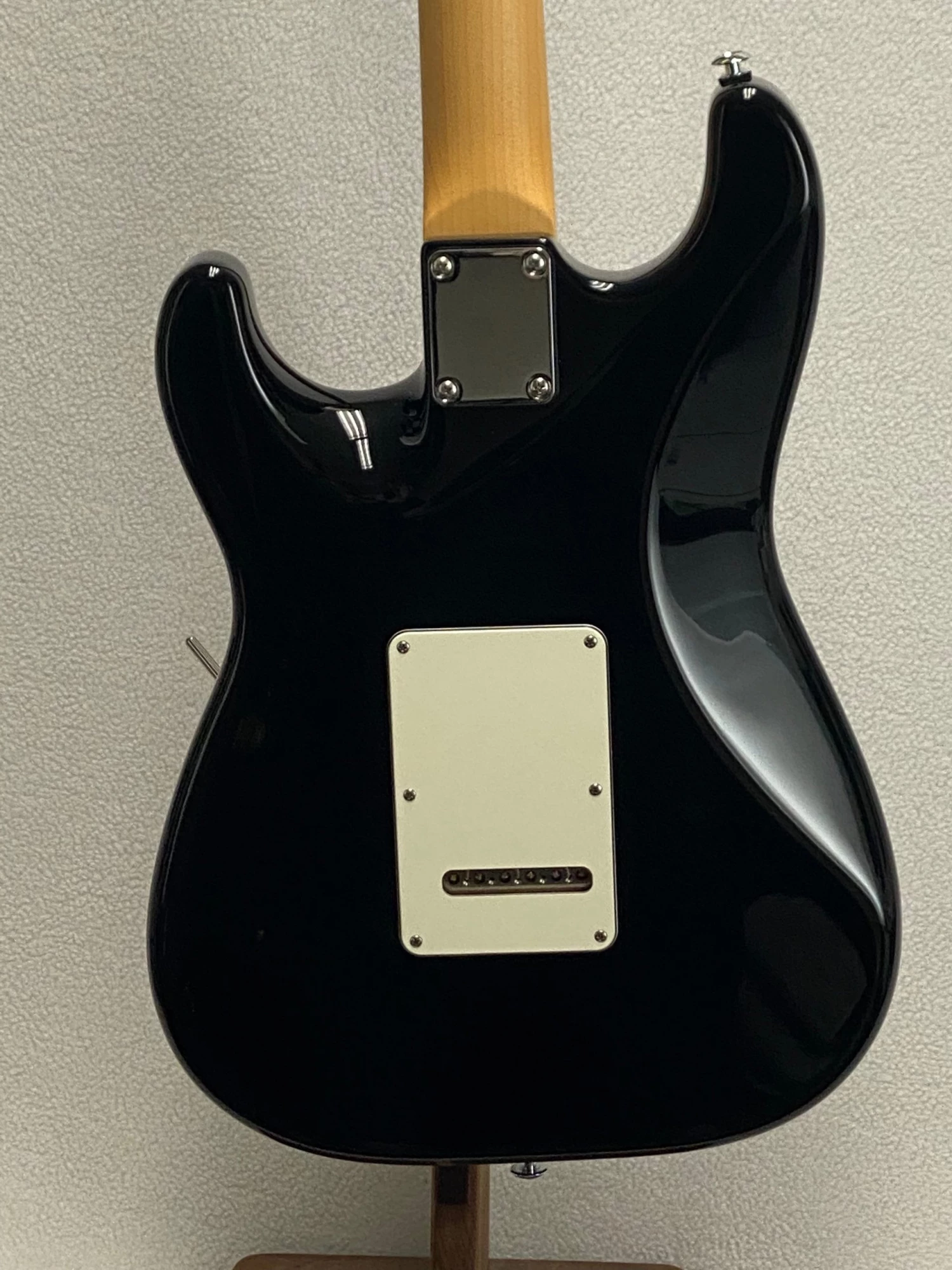 Electric Suhr Classic S Black SN:69231 5 Electric Suhr Classic S Black SN:69231