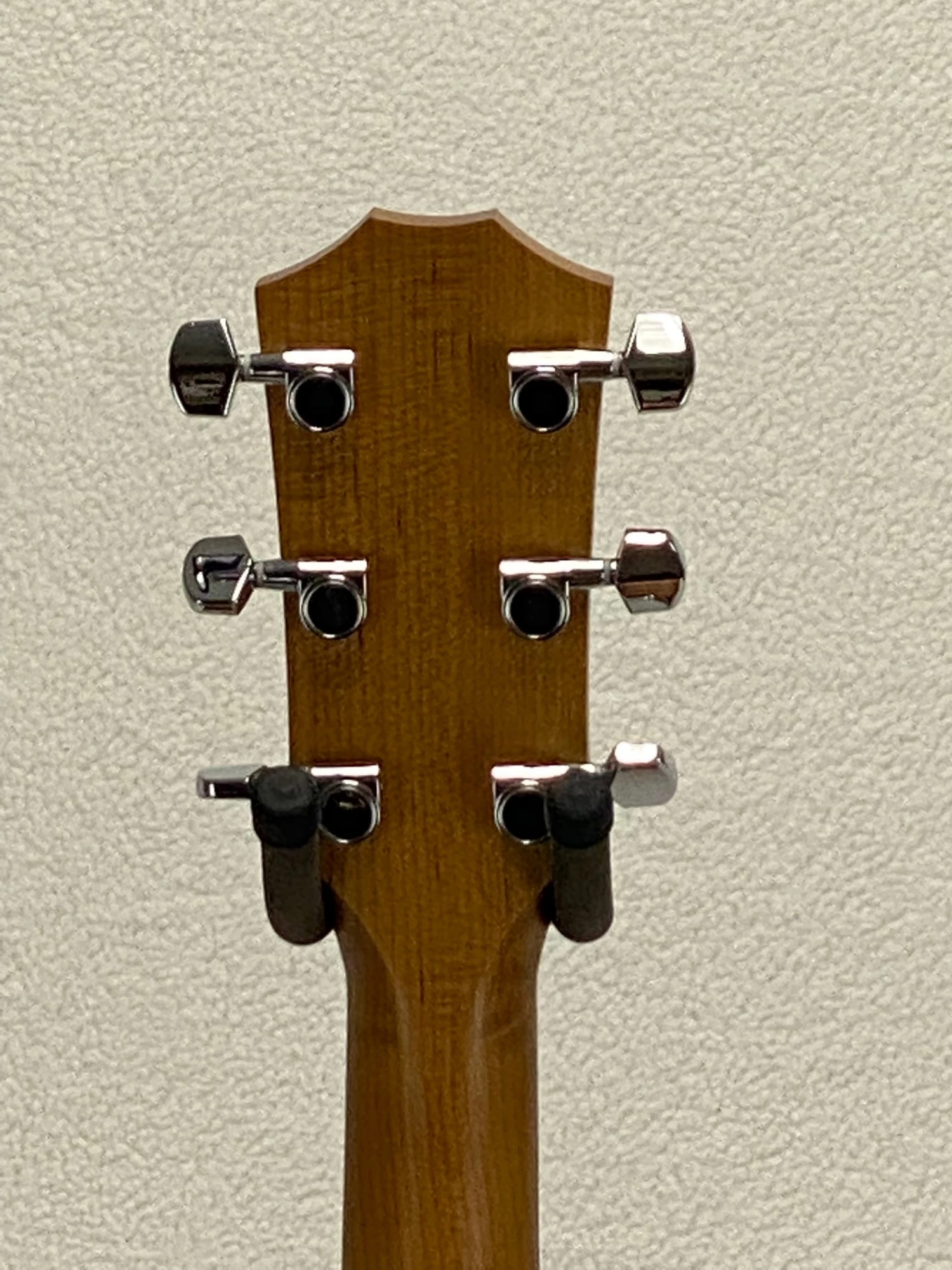 Acoustic Taylor Academy 10 SN:2204122502 7 Acoustic Taylor Academy 10 SN:2204122502