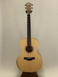 Taylor Academy 12 SN:2204112382 Acoustic