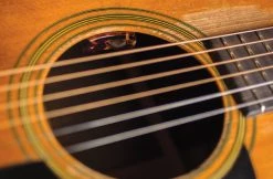 LR Baggs Lyric Acoustic Guitar Microphone