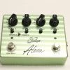 Pedals Suhr Alexa Dual Channel Analog Chorus/Vibrato Effects Pedal