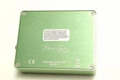 Pedals Suhr Alexa Dual Channel Analog Chorus/Vibrato Effects Pedal